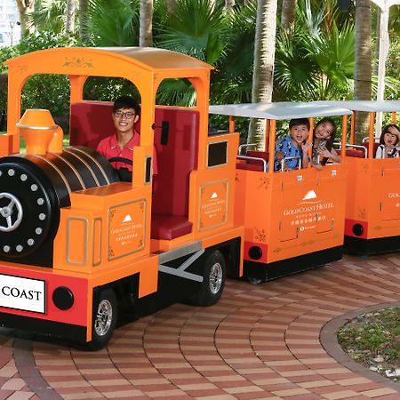 Hong Kong Gold Coast Hotel Exterior photo The Gold Coast Family Train
