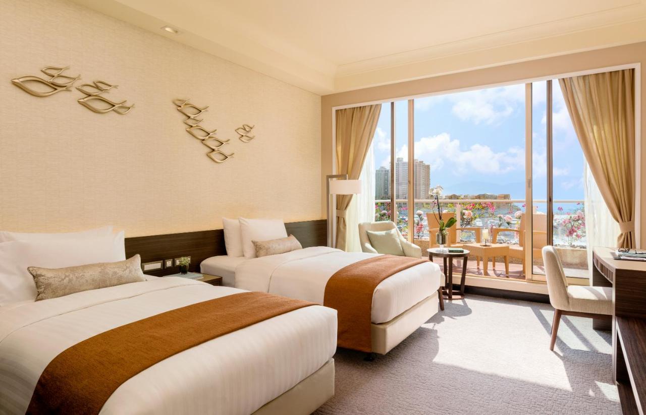 Hong Kong Gold Coast Hotel Exterior photo Deluxe Room