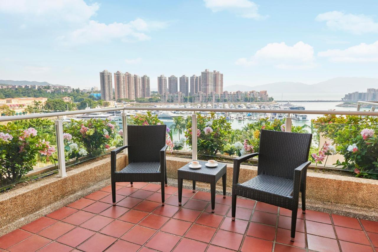 Hong Kong Gold Coast Hotel Exterior photo